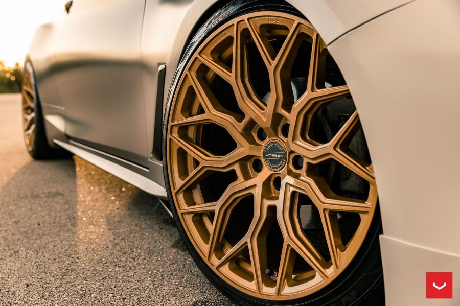 Колеса Infiniti Q60 on Vossen Wheels (HF-2) 2019 года  (фото 13 из 37)